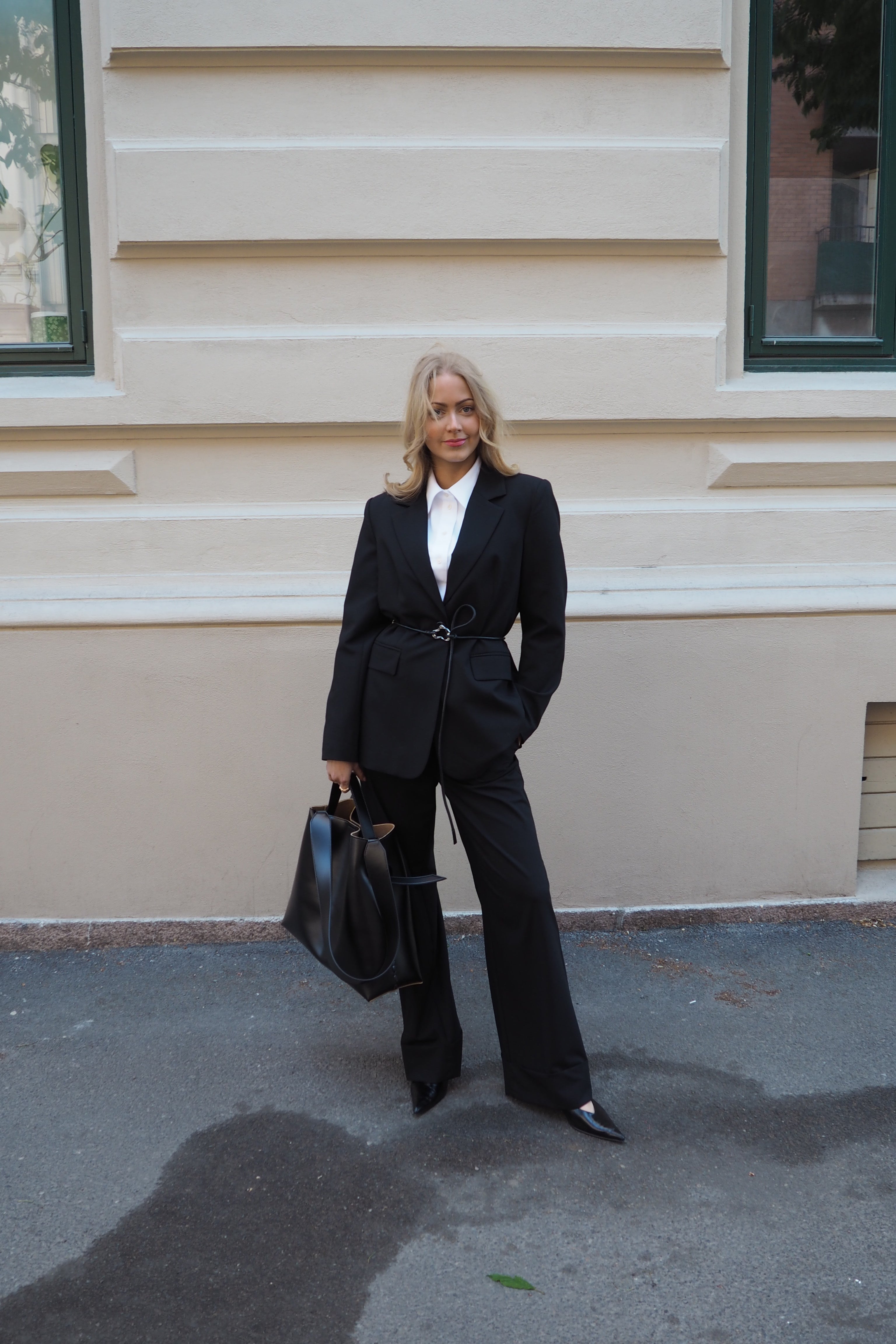 Fitted Aila Blazer - Sort/ Black